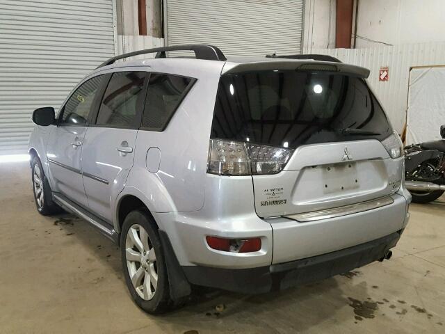 JA4JS4AX6AZ003199 - 2010 MITSUBISHI OUTLANDER SILVER photo 3