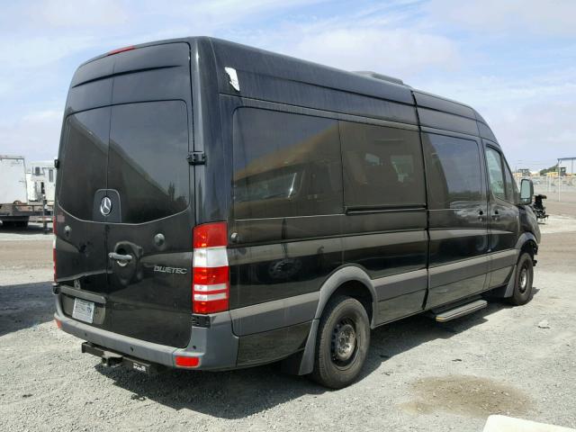 WDZPE8CC8D5764224 - 2013 MERCEDES-BENZ SPRINTER 2 SILVER photo 4