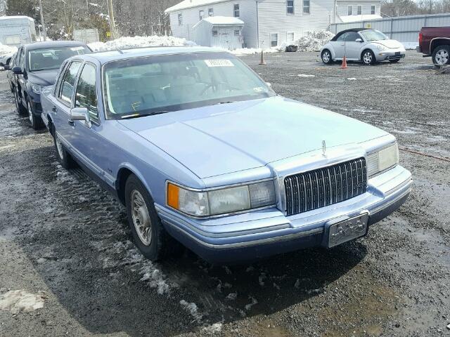 1LNLM82W1RY744458 - 1994 LINCOLN TOWN CAR S BLUE photo 1