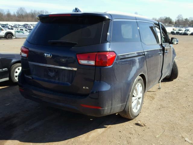 KNDMC5C17F6023677 - 2015 KIA SEDONA EX BLUE photo 4