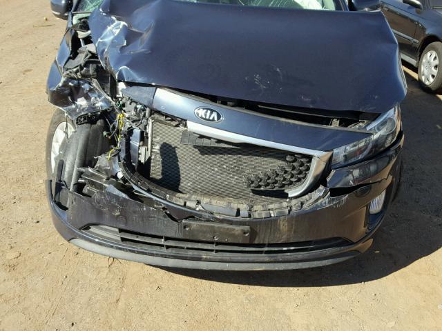 KNDMC5C17F6023677 - 2015 KIA SEDONA EX BLUE photo 7