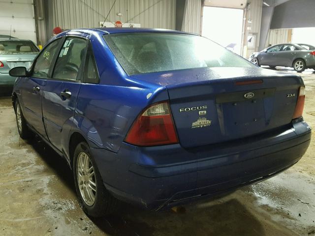 1FAHP34N26W176632 - 2006 FORD FOCUS ZX4 BLUE photo 3