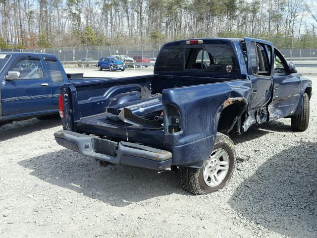 1B7HG38N02S586688 - 2002 DODGE DAKOTA QUA BLUE photo 4