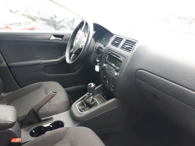 3VW1K7AJ6DM268095 - 2013 VOLKSWAGEN JETTA BASE 灰色 照片 5