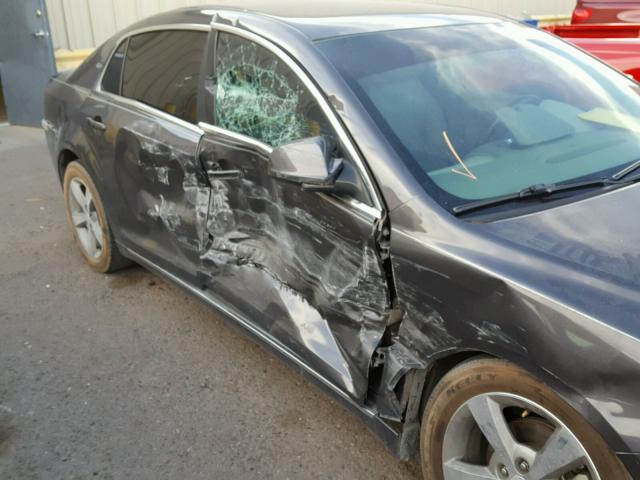 1G1ZC5EU2BF157836 - 2011 CHEVROLET MALIBU 1LT 灰色 照片 9
