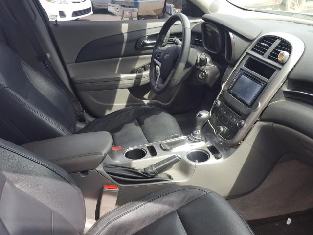 1G11B5SL3FF321693 - 2015 CHEVROLET MALIBU LS ნაცრისფერი ფოტო 5