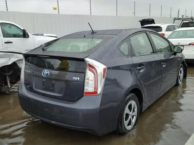 JTDKN3DU0E1747804 - 2014 TOYOTA PRIUS GRAY photo 4