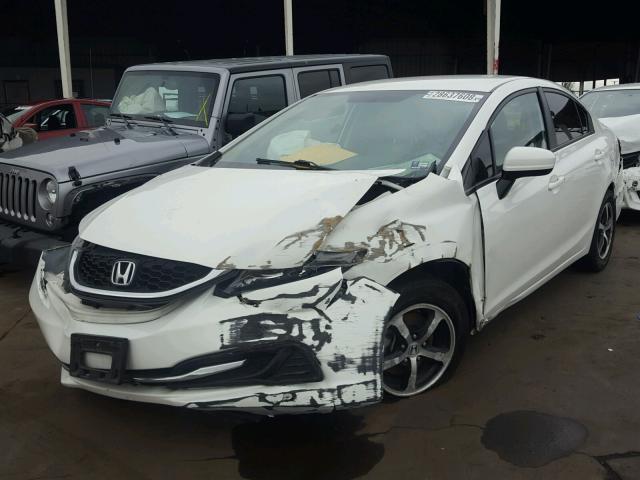 2HGFB2F75FH540857 - 2015 HONDA CIVIC SE WHITE photo 2