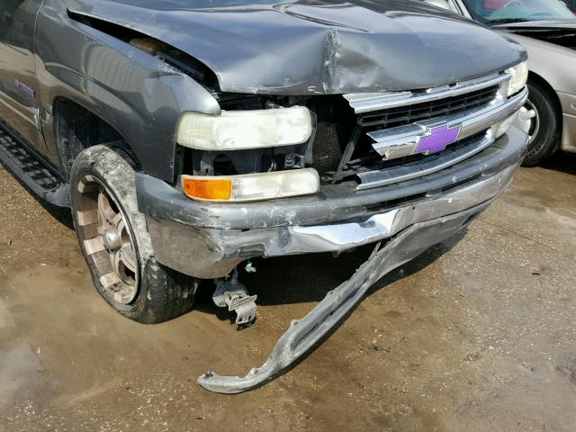 1GNEC13Z82R248743 - 2002 CHEVROLET TAHOE C150 GRAY photo 9