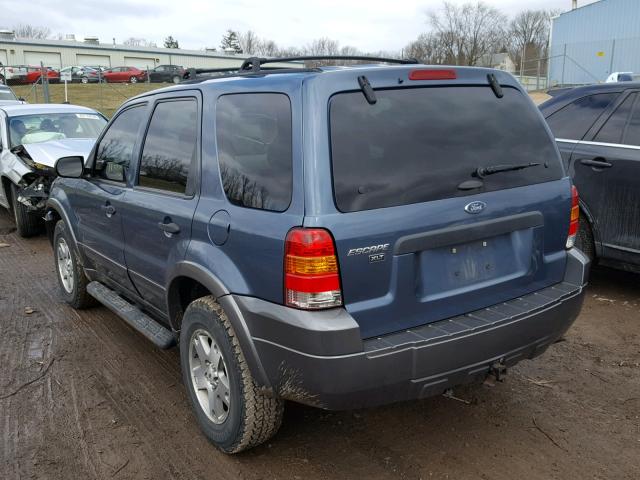 1FMCU93125KA10093 - 2005 FORD ESCAPE XLT BLUE photo 3