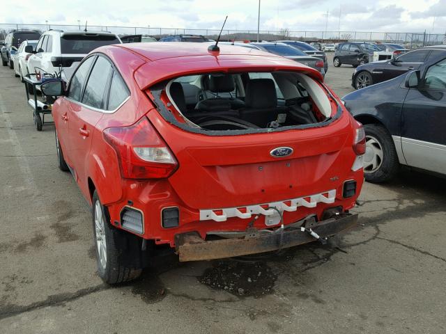 1FAHP3M26CL194683 - 2012 FORD FOCUS SEL RED photo 3