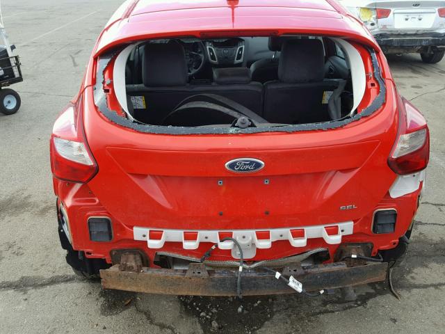 1FAHP3M26CL194683 - 2012 FORD FOCUS SEL RED photo 9