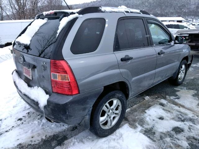 KNDJE723967234529 - 2006 KIA NEW SPORTA GRAY photo 4