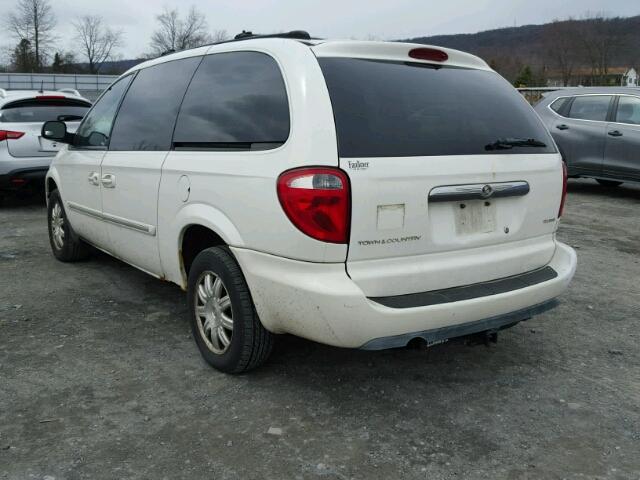 2C4GP54L15R145170 - 2005 CHRYSLER TOWN & COU WHITE photo 3