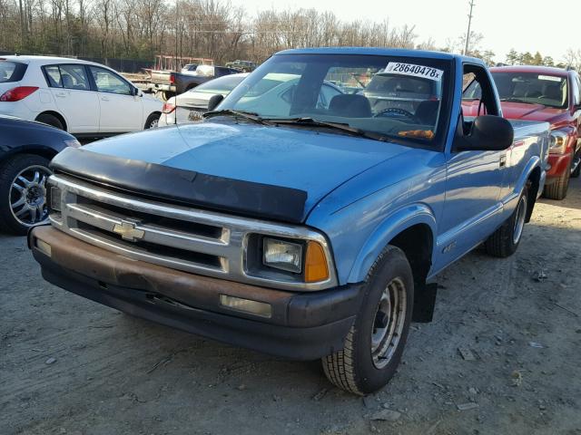 1GCCS1442VK149306 - 1997 CHEVROLET S TRUCK S1 BLUE photo 2