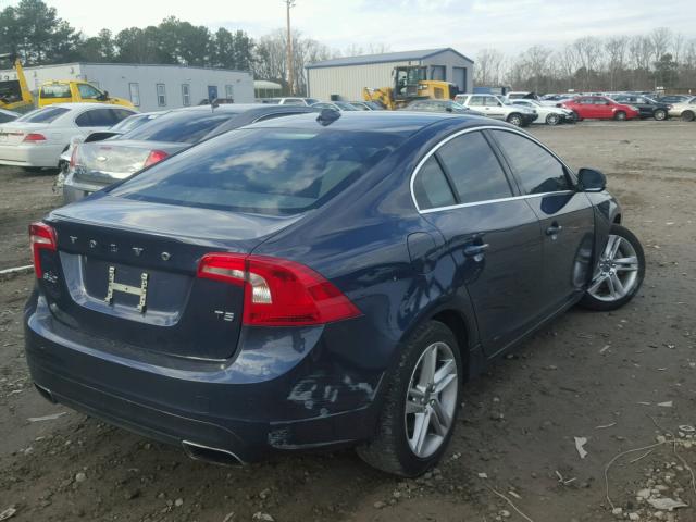 YV140MFK9F1355764 - 2015 VOLVO S60 PREMIE BLUE photo 4