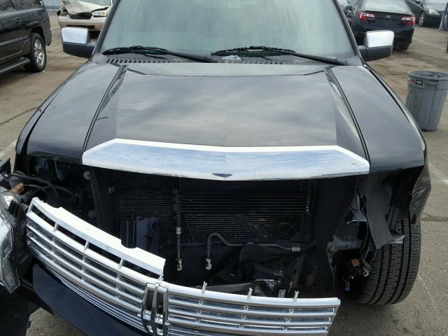 5LMFU28587LJ06689 - 2007 LINCOLN NAVIGATOR 黑色 照片 7