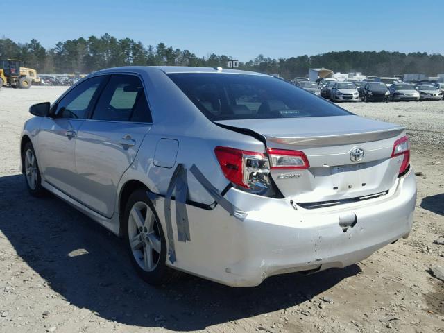 4T1BF1FK5CU598102 - 2012 TOYOTA CAMRY BASE SILVER photo 3