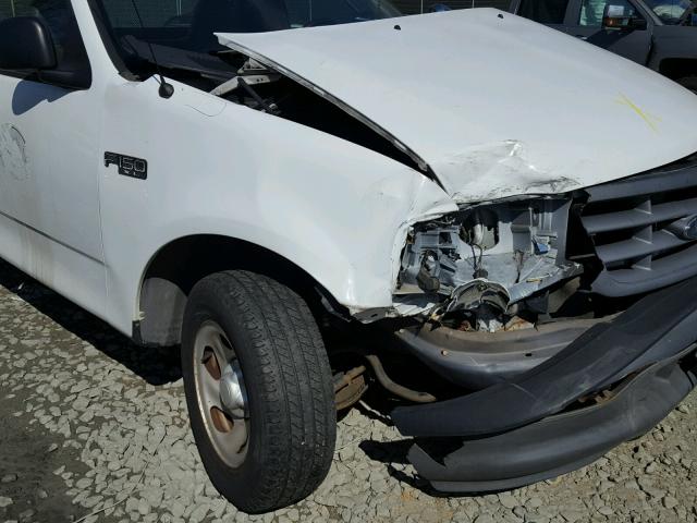 1FTRF17252NA88794 - 2002 FORD F150 WHITE photo 9