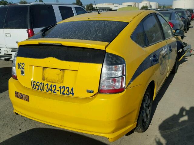 JTDKB20U053019946 - 2005 TOYOTA PRIUS YELLOW photo 4