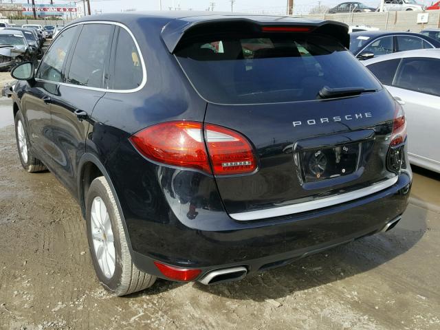 WP1AA2A22BLA01955 - 2011 PORSCHE CAYENNE BLACK photo 3