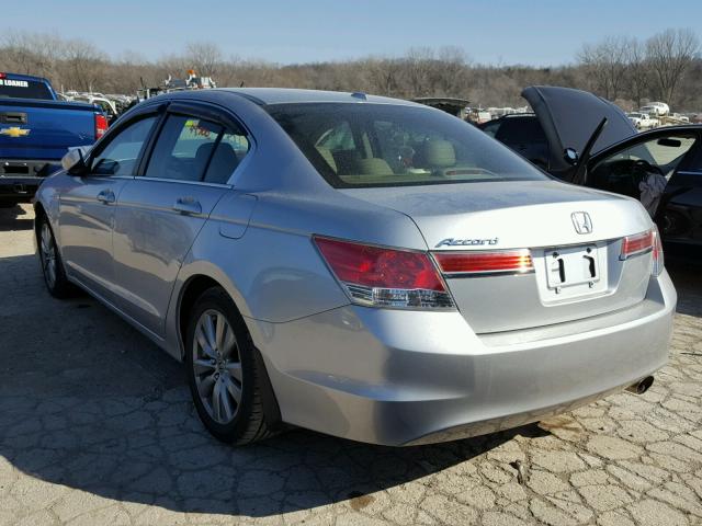 1HGCP2F83CA188465 - 2012 HONDA ACCORD EXL SILVER photo 3