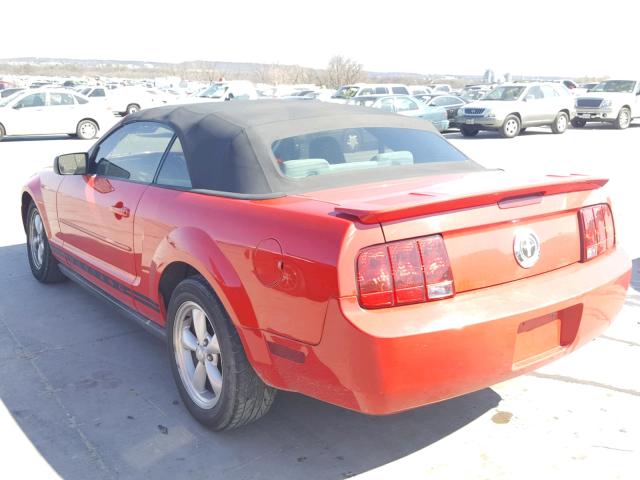 1ZVHT84N585138045 - 2008 FORD MUSTANG RED photo 3