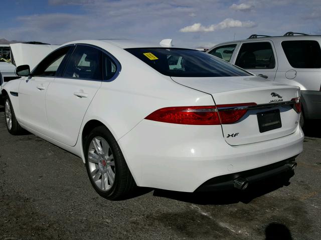 SAJBD4BV1GCY08770 - 2016 JAGUAR XF PREMIUM WHITE photo 3