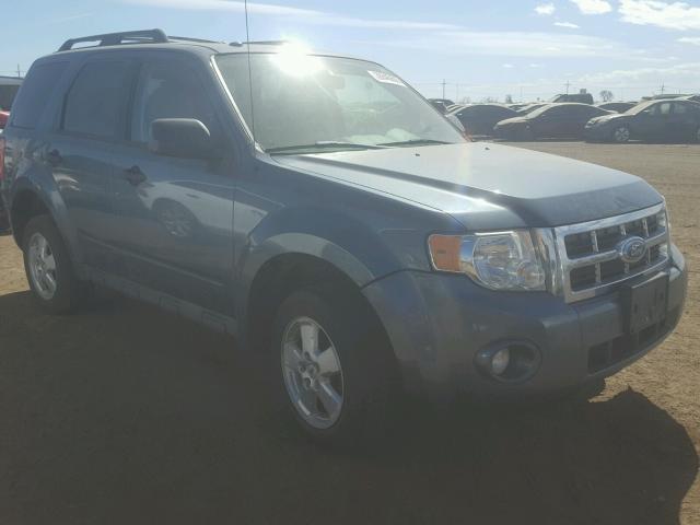 1FMCU9D78BKC23340 - 2011 FORD ESCAPE XLT BLUE photo 1