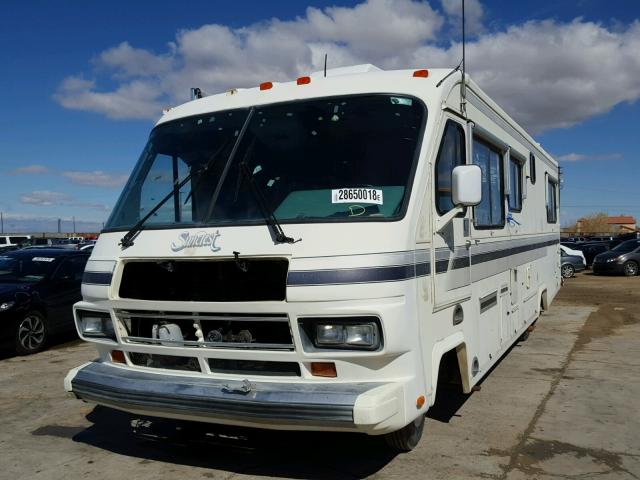 1GDKP37N5L3502671 - 1990 GMC MOTOR HOME WHITE photo 2