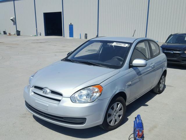 KMHCM3AC0AU157495 - 2010 HYUNDAI ACCENT BLU SILVER photo 2