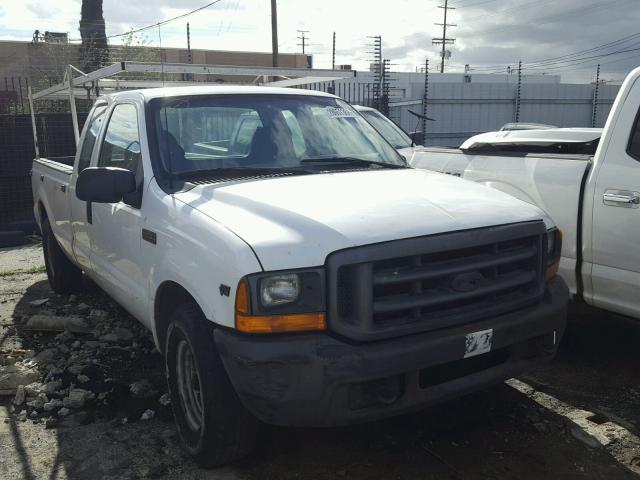 1FTNX20L0YEB18426 - 2000 FORD F250 SUPER WHITE photo 1