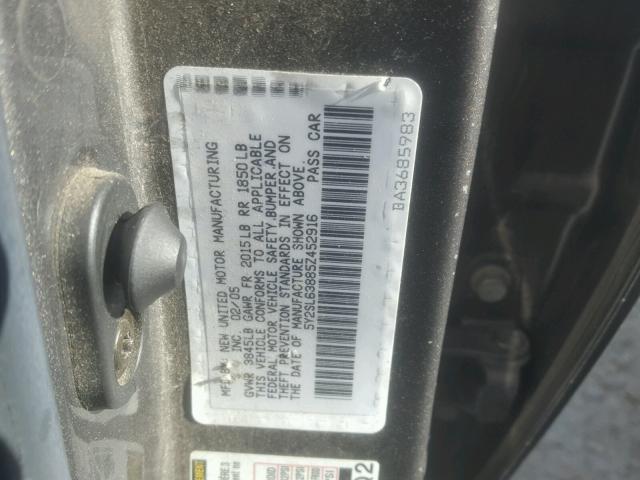 5Y2SL63885Z452916 - 2005 PONTIAC VIBE GRAY photo 10