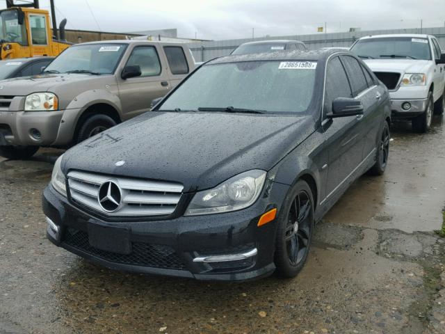 WDDGF4HB5CA622592 - 2012 MERCEDES-BENZ C 250 BLACK photo 2