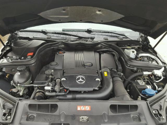 WDDGF4HB5CA622592 - 2012 MERCEDES-BENZ C 250 BLACK photo 7