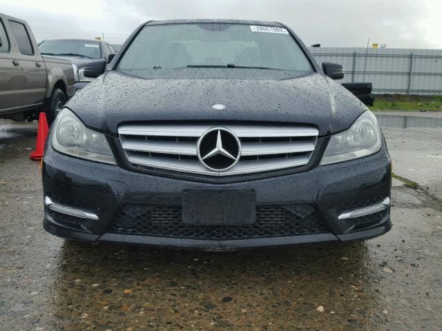 WDDGF4HB5CA622592 - 2012 MERCEDES-BENZ C 250 BLACK photo 9