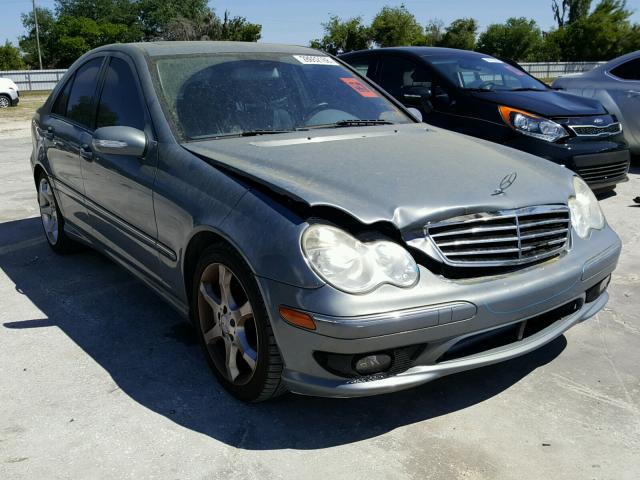 WDBRF52H47A928385 - 2007 MERCEDES-BENZ C 230 BLUE photo 1