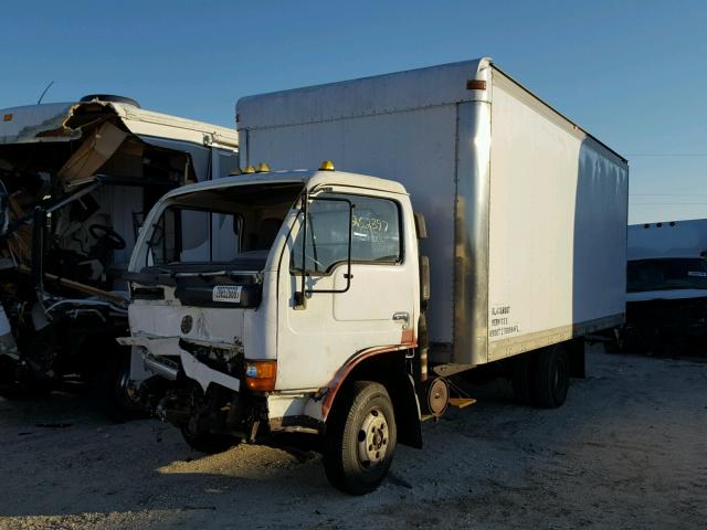 JNAUXV1J9XA500277 - 1999 NISSAN DIESEL UD1200 WHITE photo 2