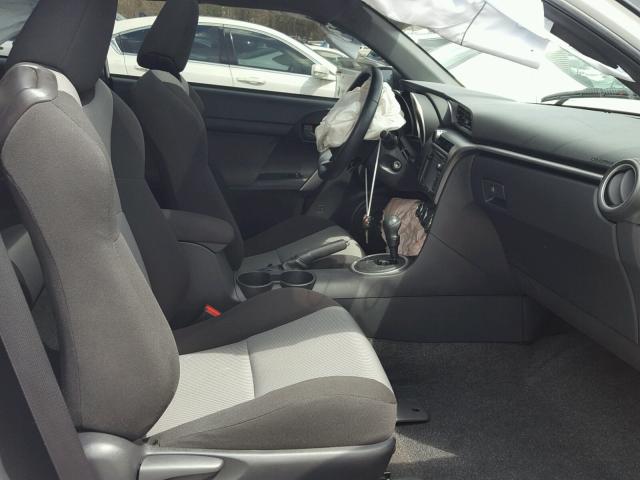 JTKJF5C78E3067162 - 2014 TOYOTA SCION TC 白色 照片 5