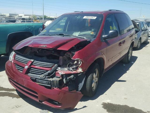 1D4GP45R66B728804 - 2006 DODGE CARAVAN RED photo 2