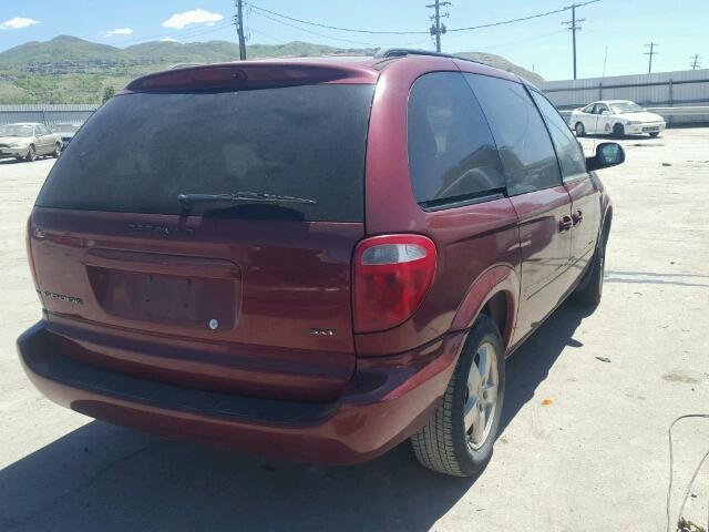 1D4GP45R66B728804 - 2006 DODGE CARAVAN RED photo 4