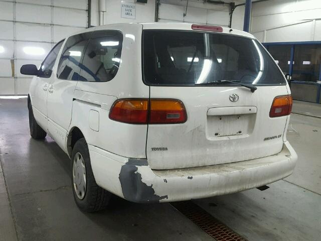 4T3ZF19C2XU125242 - 1999 TOYOTA SIENNA CE WHITE photo 3