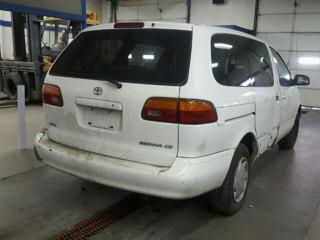 4T3ZF19C2XU125242 - 1999 TOYOTA SIENNA CE WHITE photo 4