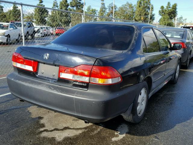 1HGCG16542A041943 - 2002 HONDA ACCORD EX BLACK photo 4