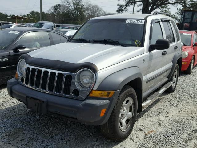 1J4GL48K67W500457 - 2007 JEEP LIBERTY SP SILVER photo 2