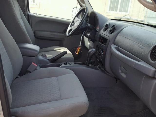 1J4GL48K67W500457 - 2007 JEEP LIBERTY SP SILVER photo 5