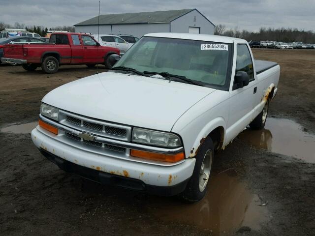 1GCCS14HX38140818 - 2003 CHEVROLET S TRUCK S1 WHITE photo 2