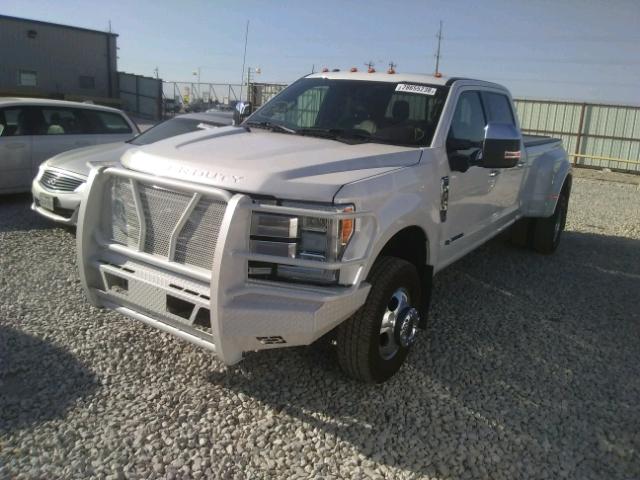 1FT8W3DTXHEC30439 - 2017 FORD F350 SUPER WHITE photo 2