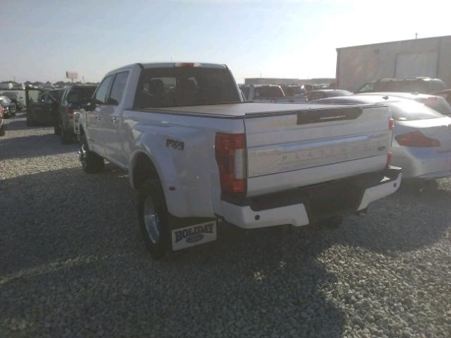 1FT8W3DTXHEC30439 - 2017 FORD F350 SUPER WHITE photo 3