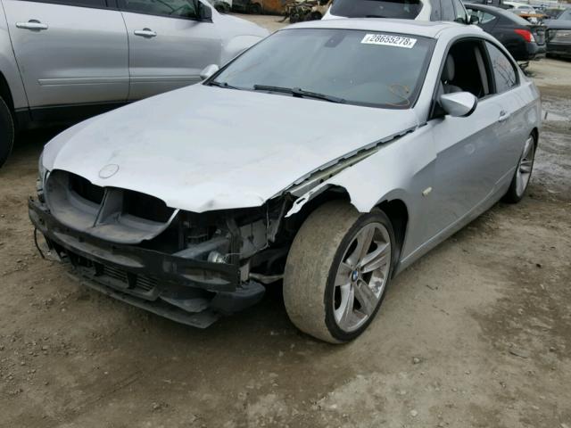 WBAWB73559P045456 - 2009 BMW 335 I SILVER photo 2